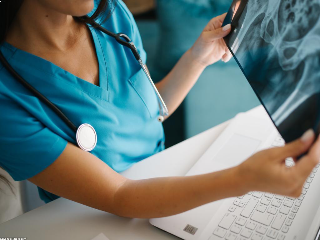 ការពិចារណា និង ព័ត៌មាន